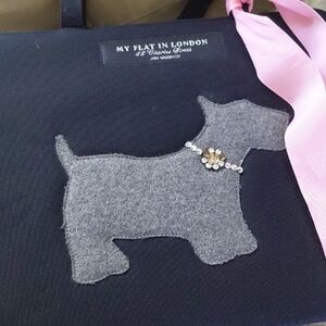 My Flat in London Black and Gray Scottie Dog Travel Carrier